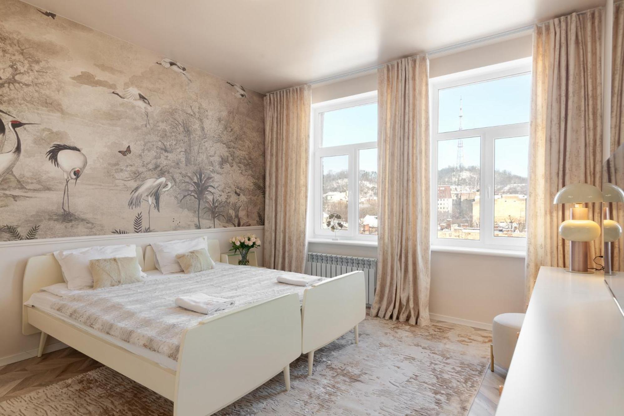 Royal Aparts Multi Lviv Exterior photo